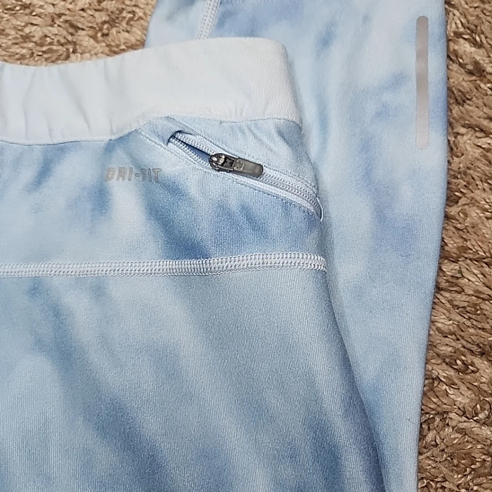 Nike sz Small  RELAY DRI-FIT "JUST DO IT"  Running  CAPRi Blue - Picture 6 of 10